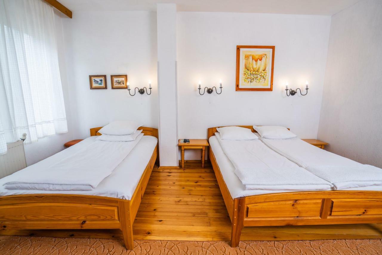 Toni'S Guest House Melnik  Eksteriør billede